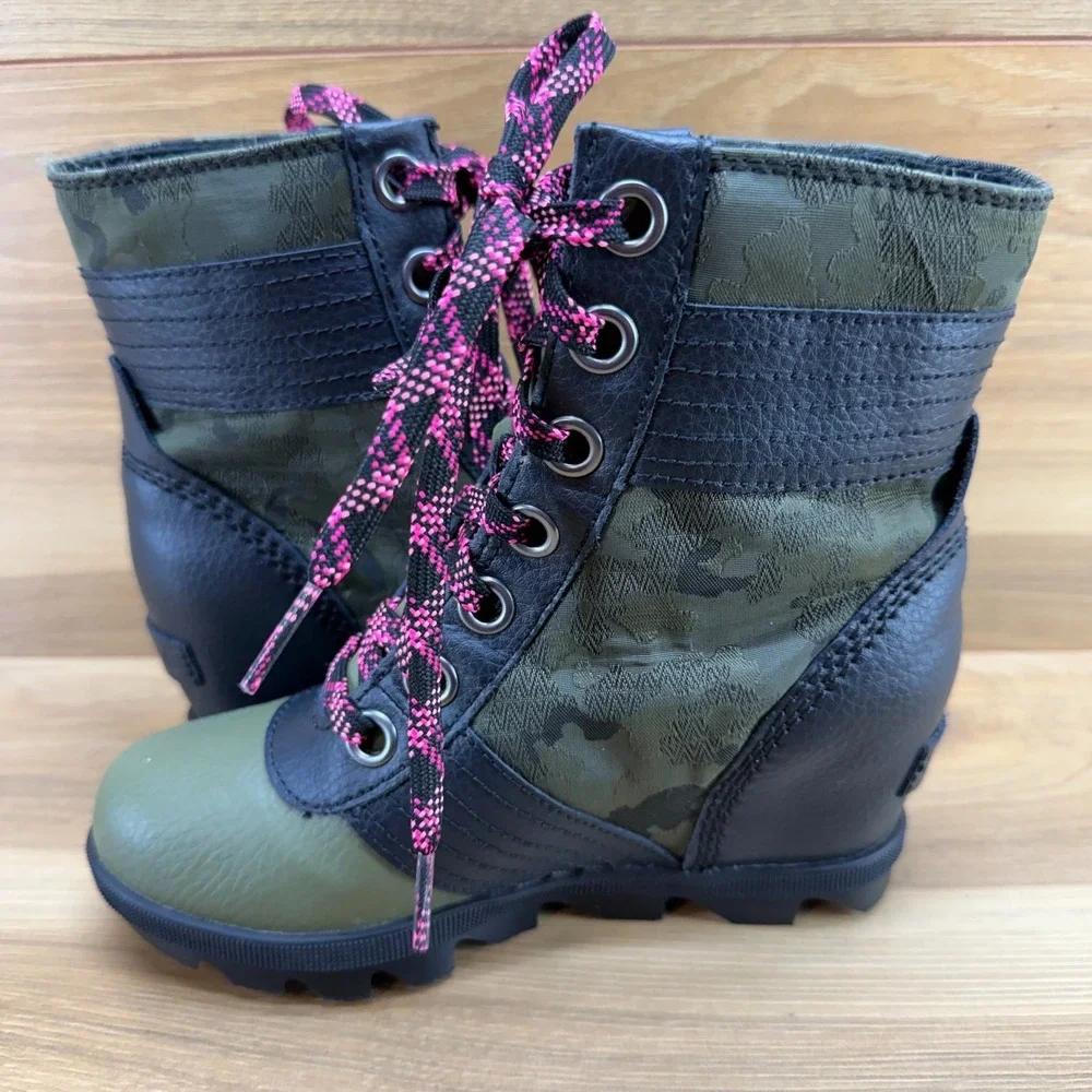 Sorel big girls